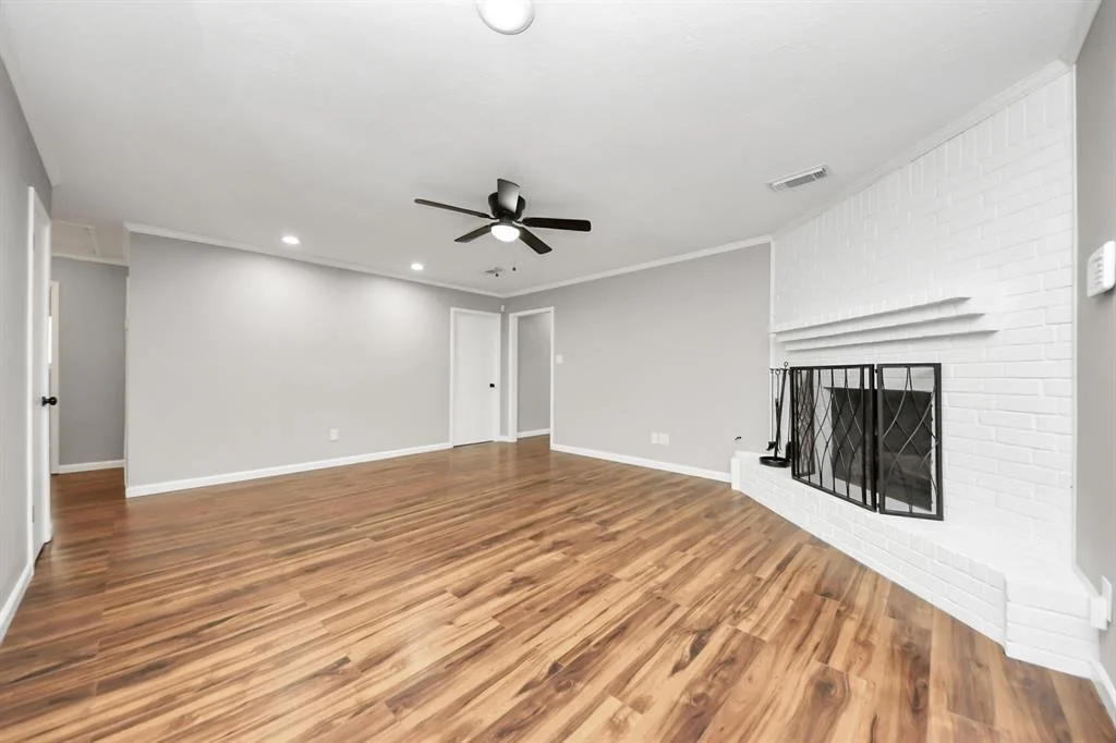 Photo of 870 Seamaster Drive