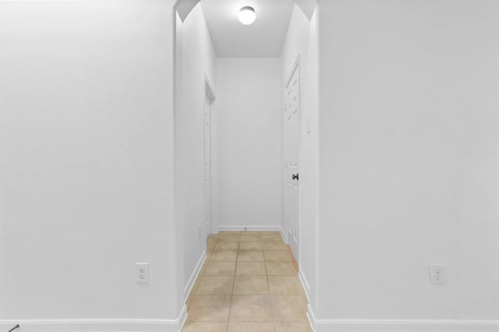 Photo of 1923 Vale Haven Drive