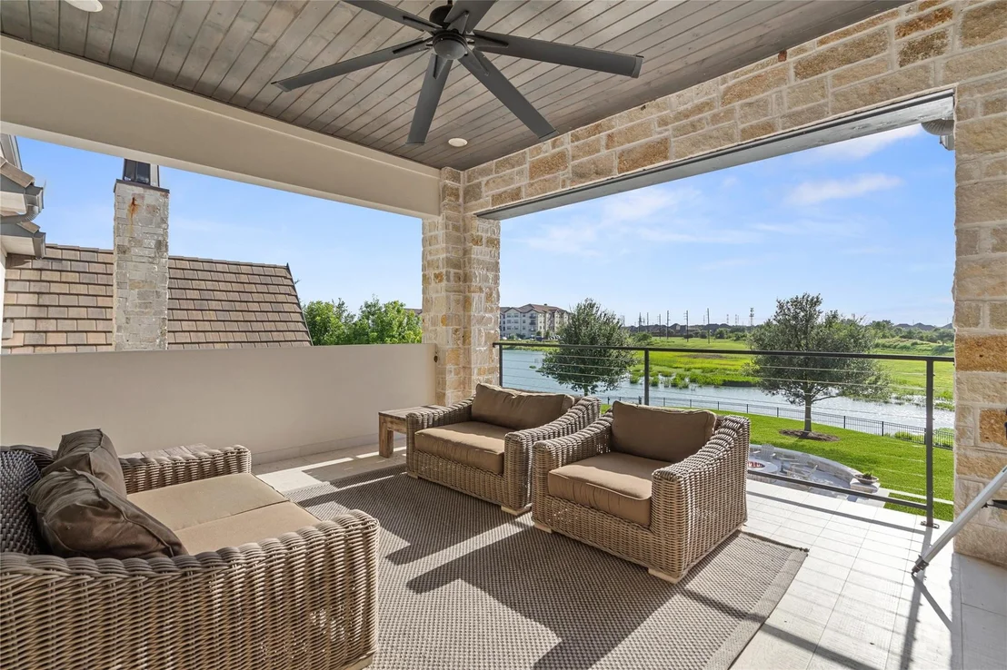 Photo of 6 Enclave Manor Drive