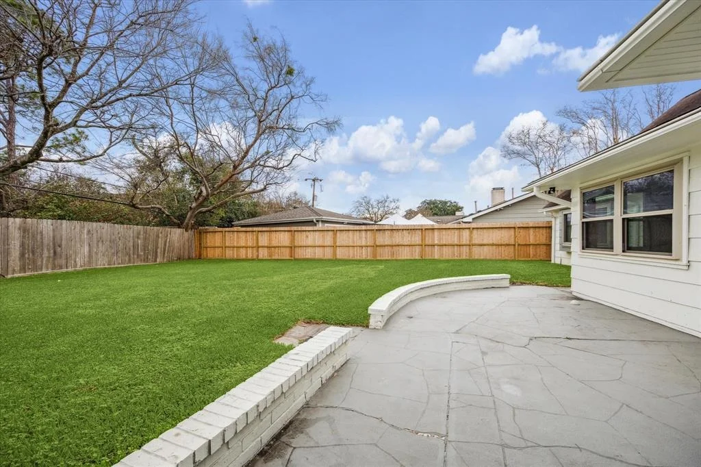 Photo of 7610 Windswept Lane