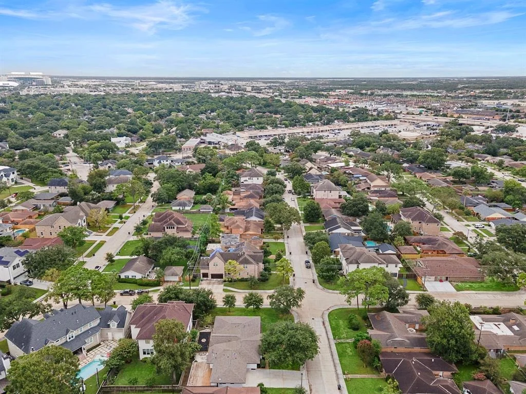 Photo of 4102 Levonshire Drive