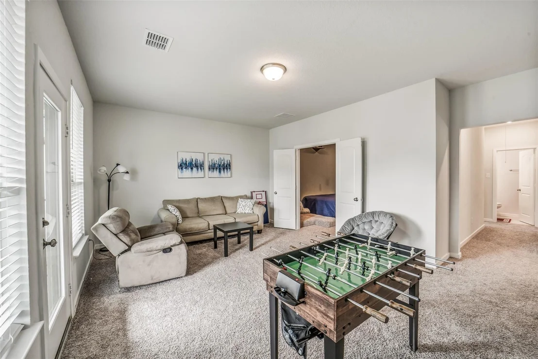 Photo of 9210 Lowell Cliff Drive