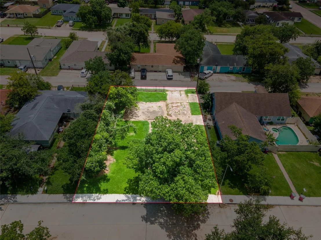Photo of 1735 W 7th Street