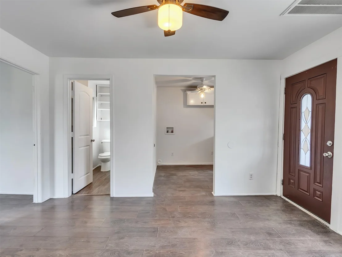 Photo of 5603 N Wayside Drive