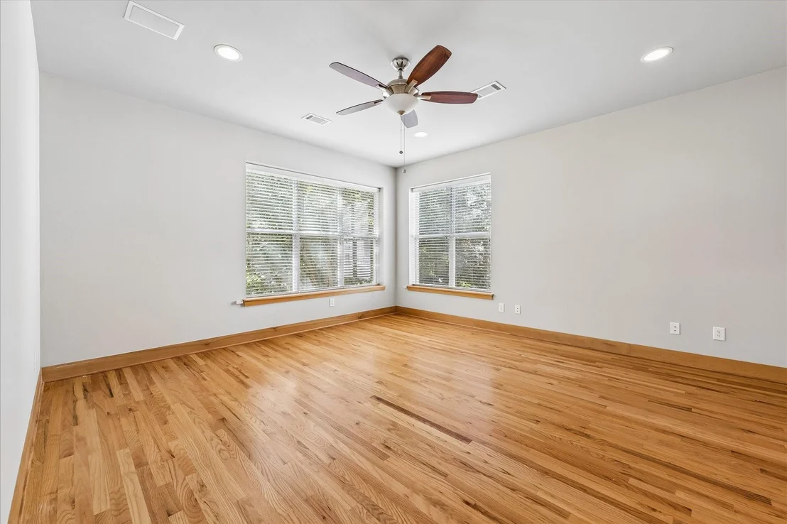 Photo of 4232 Law Street