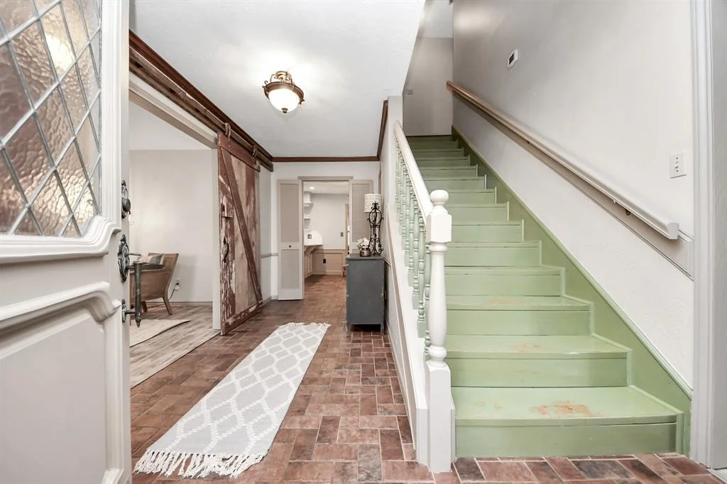 Photo of 12431 Oakcroft Drive
