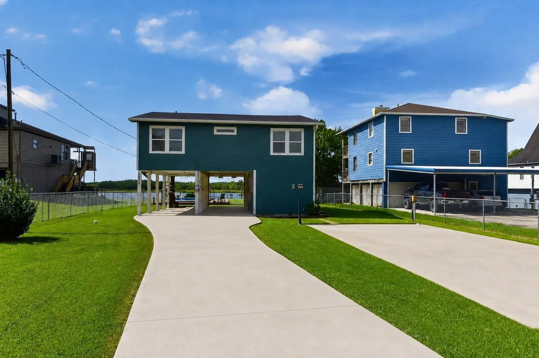 Photo of 4228 Scenic Drive