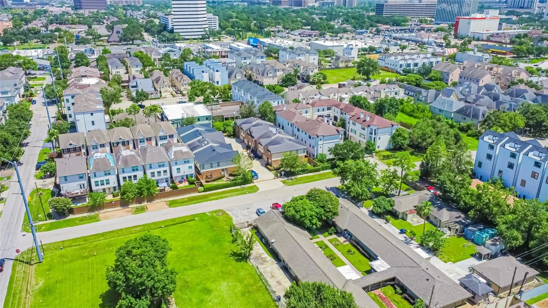 Photo of 3003 Bering Drive