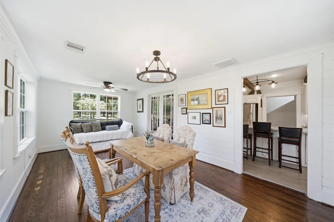 Photo of 5313 Palm Drive