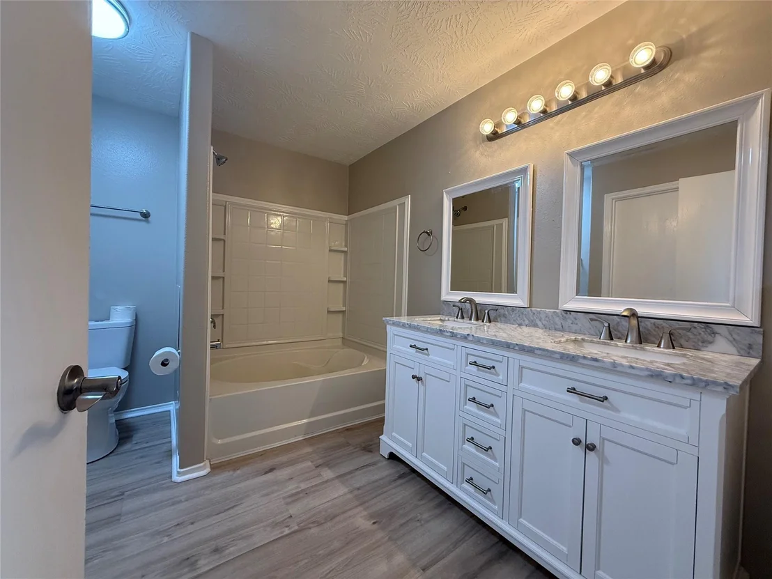 Photo of 11423 Moonlight Ridge Drive