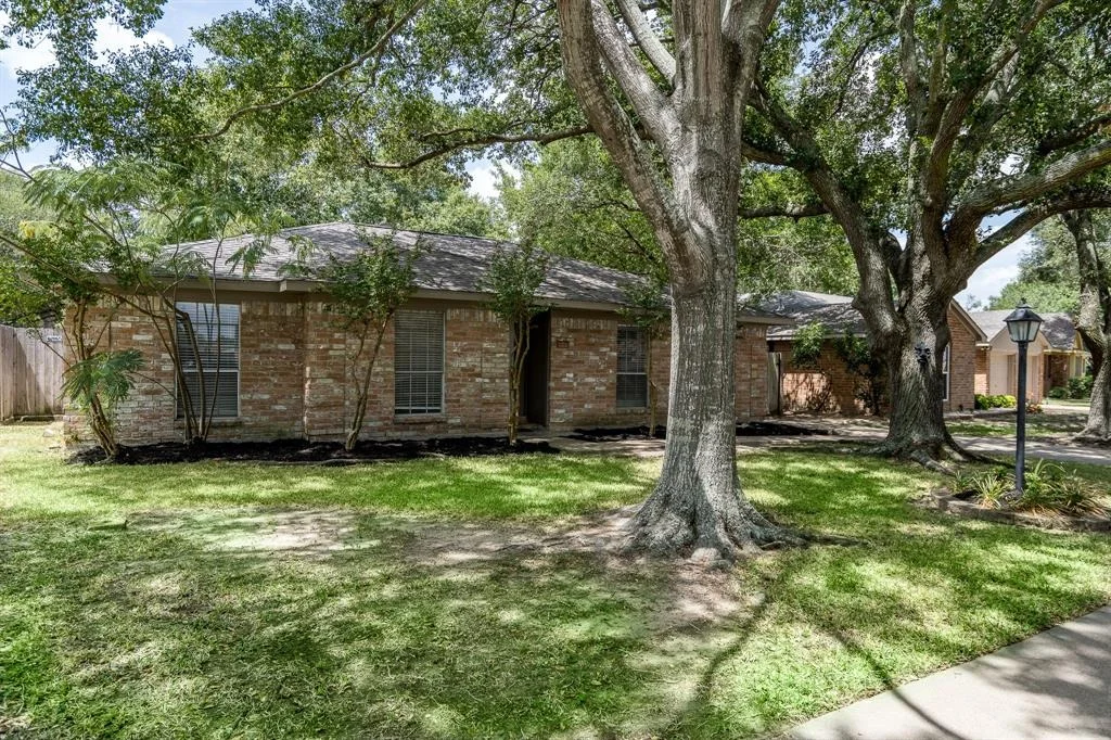 Photo of 22135 N Fork Drive