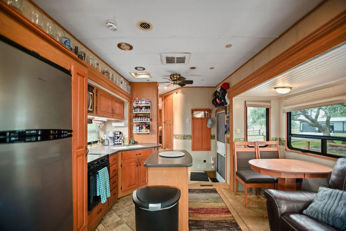 Photo of 1236 Riverside Drive