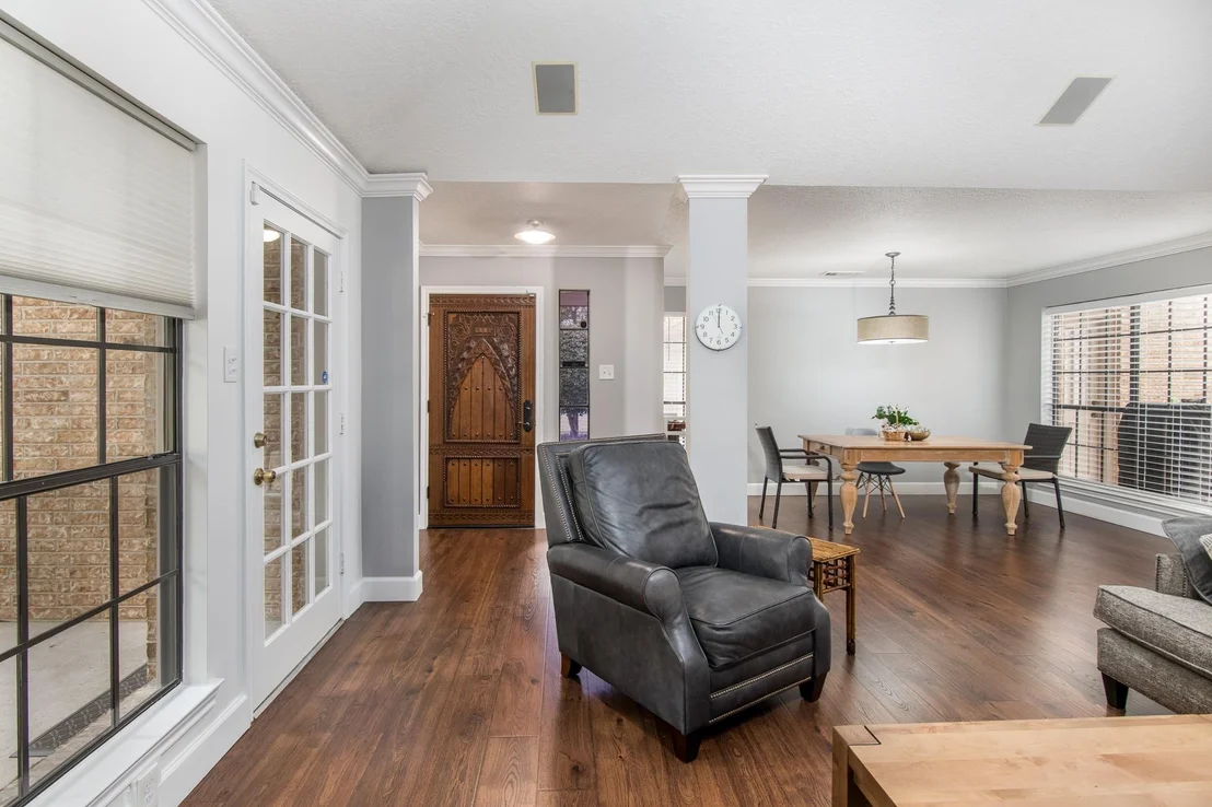 Photo of 7914 King Arthur Court
