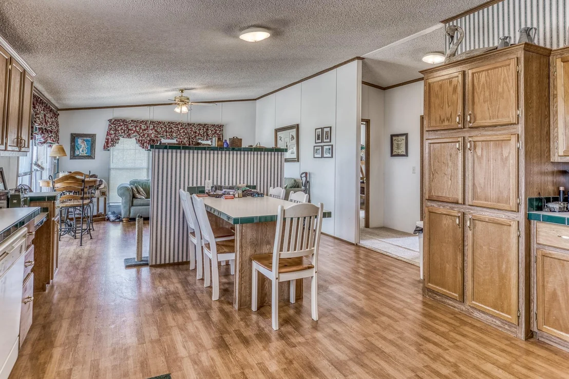 Photo of 687 County Road 340
