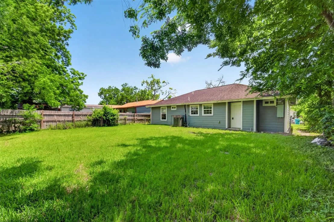 Photo of 3031 Groton Drive