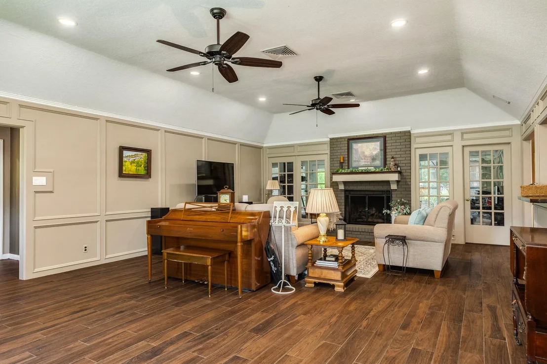 Photo of 314 Live Oak Lane