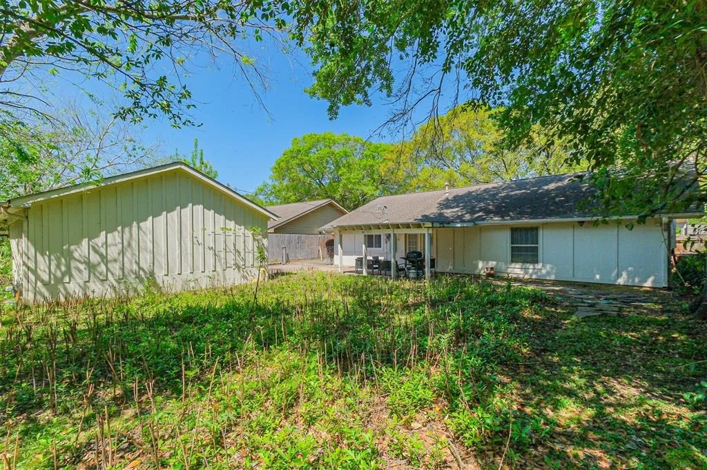 Photo of 5931 Reamer Street