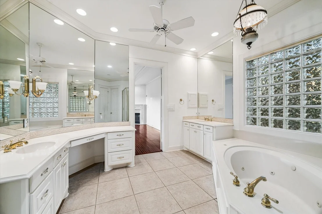 Photo of 115 Lake Estates Drive