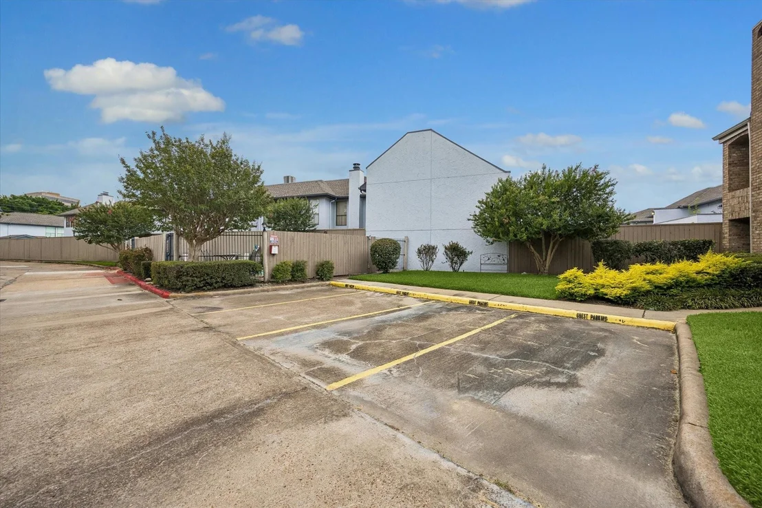 Photo of Unit 3 at 1908 Augusta Drive