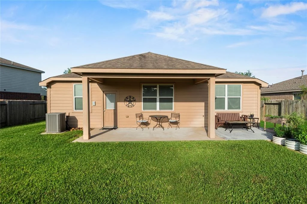Photo of 9810 Garnet Falls Drive