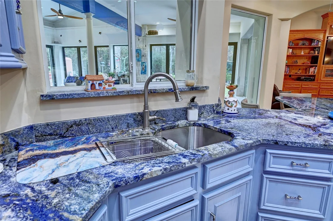 Photo of 9526 Deer Path Lane