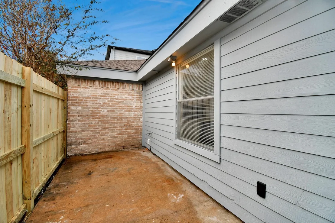 Photo of 6258 Briar Glade Drive