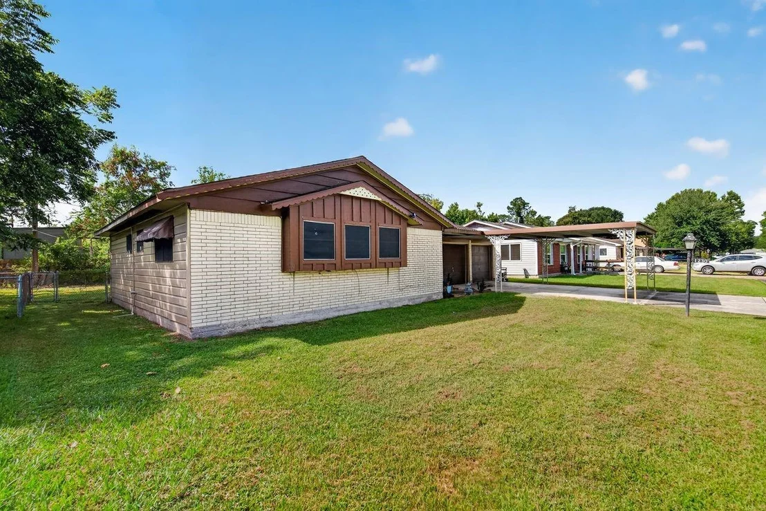 Photo of 1230 Hopper Road