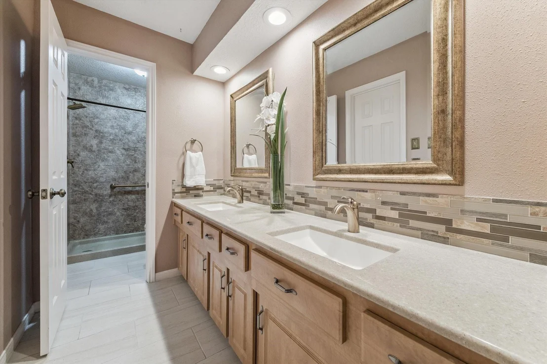 Photo of 4032 Heathersage Drive