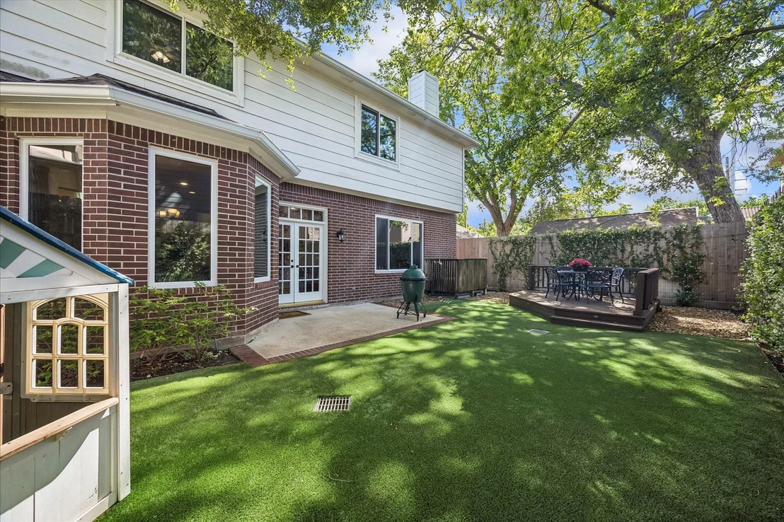 Photo of 4256 Sunset Boulevard