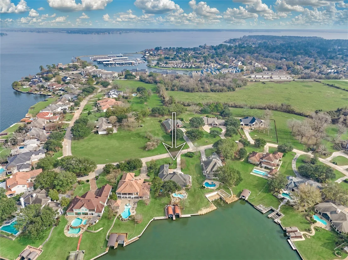 Photo of 83 Lake Estates Drive