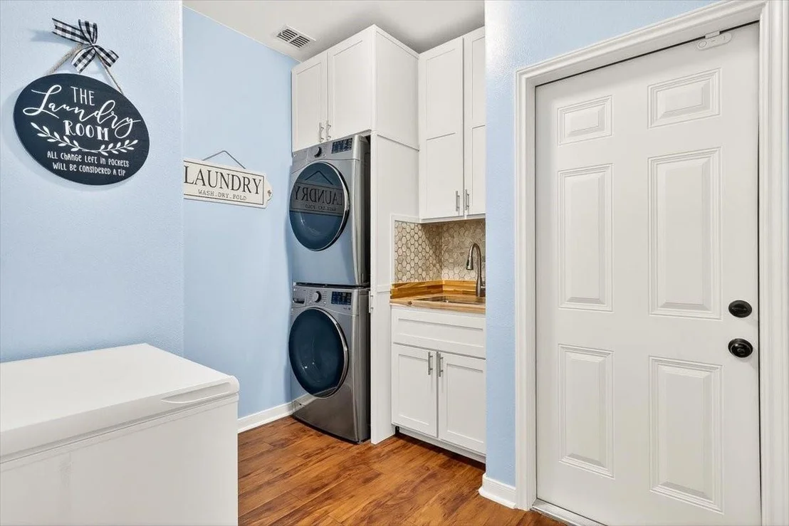 Photo of 6009 Tapestry Drive