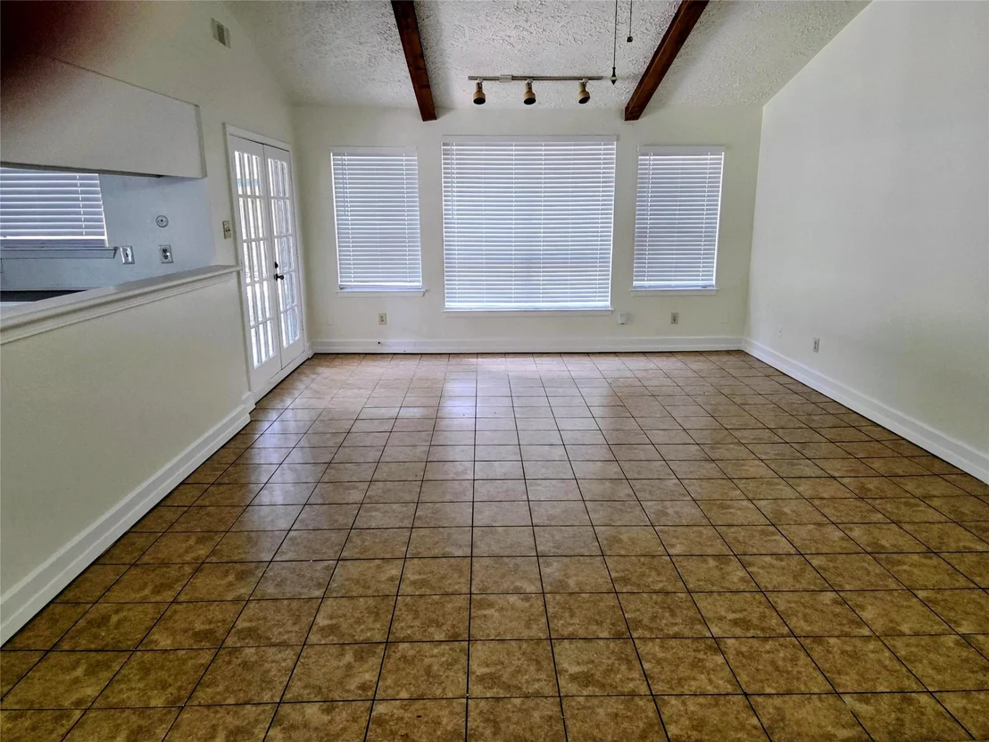 Photo of 2707 Echo Street