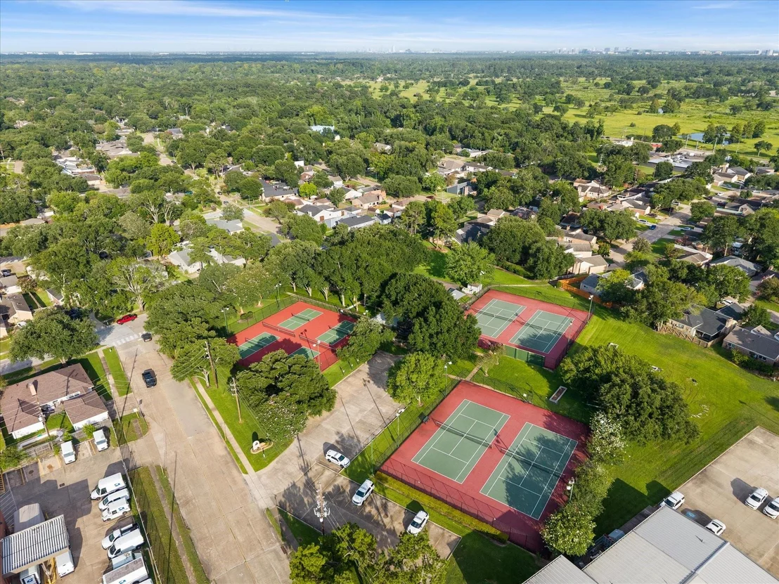 Photo of 15626 Four Leaf Drive
