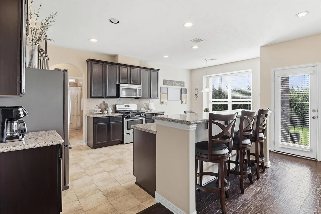 Photo of 3219 Cotton Ranch Drive