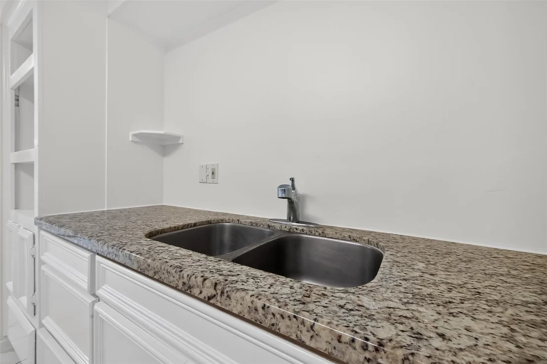 Photo of 6415 Grandvale Drive