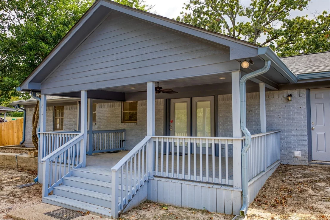 Photo of 130 Hillcrest Drive