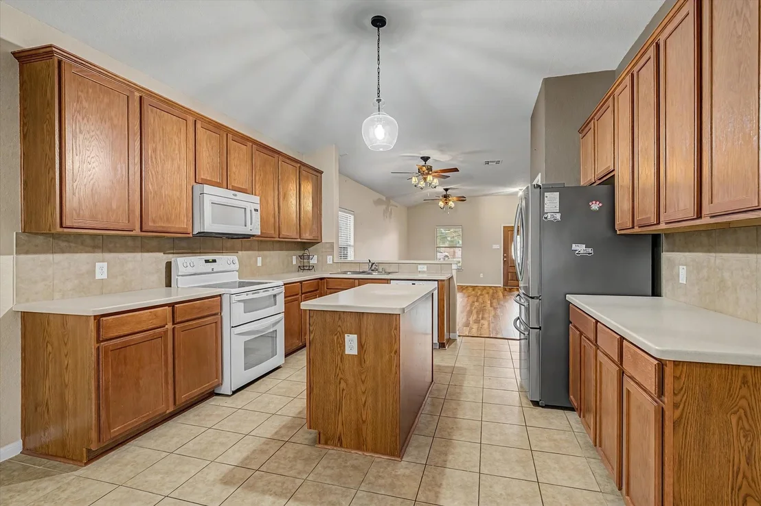 Photo of 630 W Newport Bend