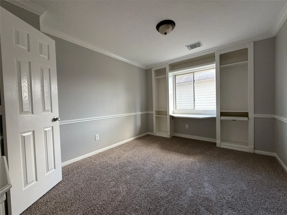 Photo of 3735 Landon Park Drive