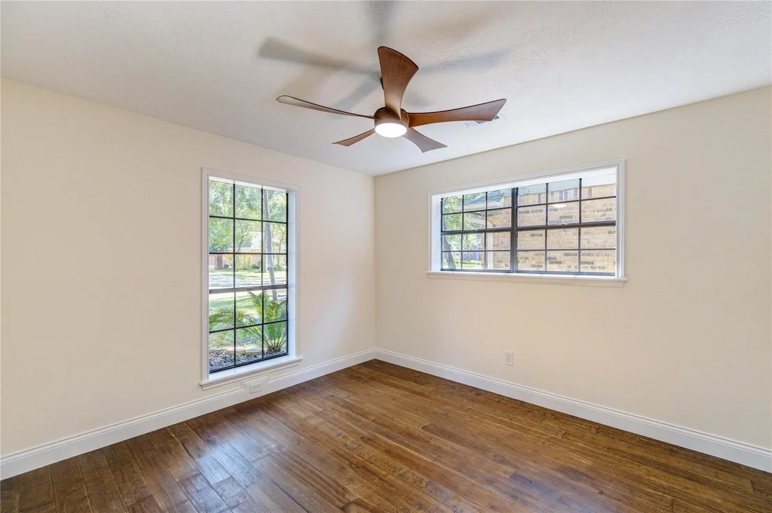 Photo of 711 Nottingham Lane