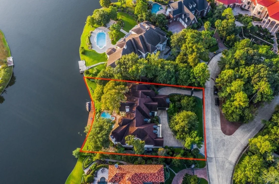 Photo of 35 W Isle Place