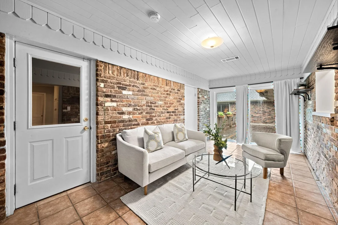 Photo of 4903 Heatherglen Drive