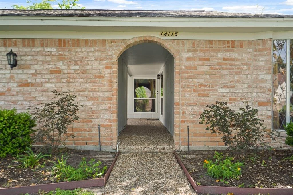 Photo of 14115 Wickersham Lane
