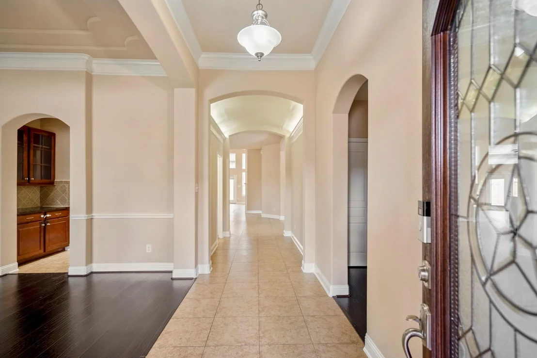 Photo of 18010 Sheldon Pines