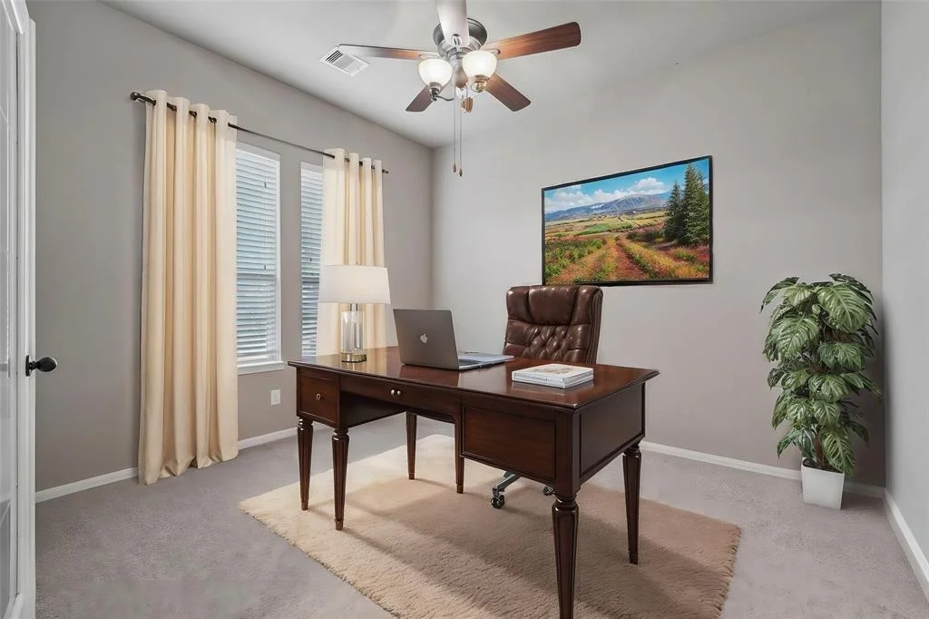Photo of 2125 Mooncrest Drive