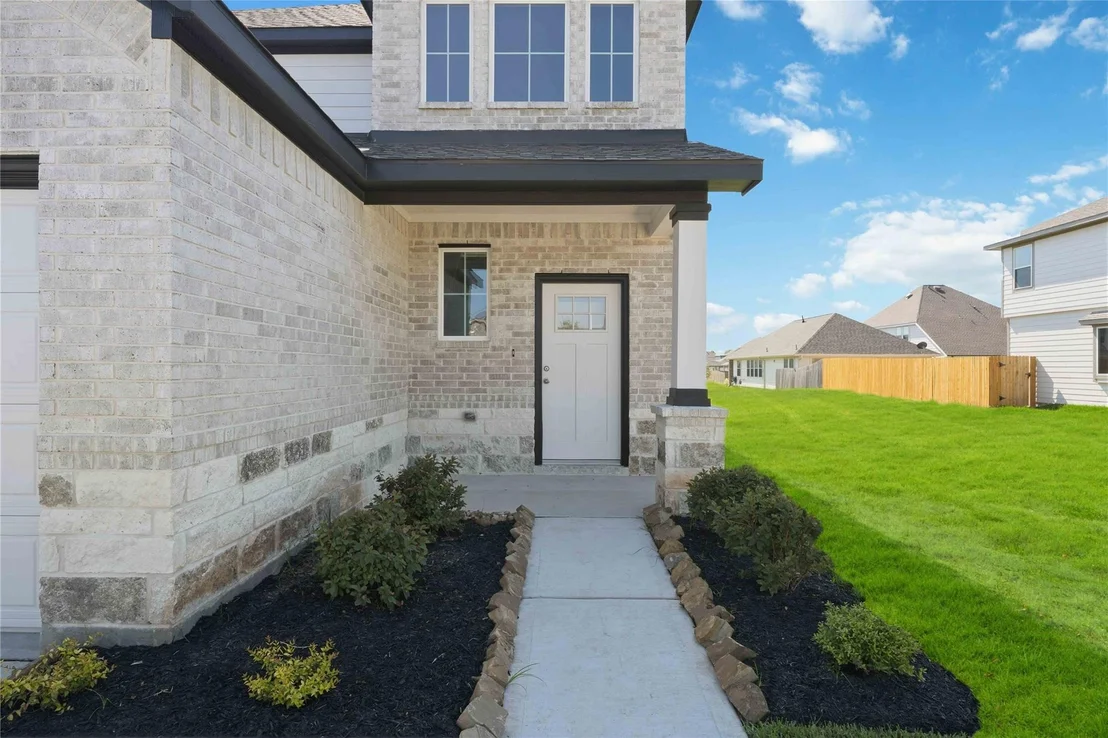 Photo of 1082 Lilly Lane
