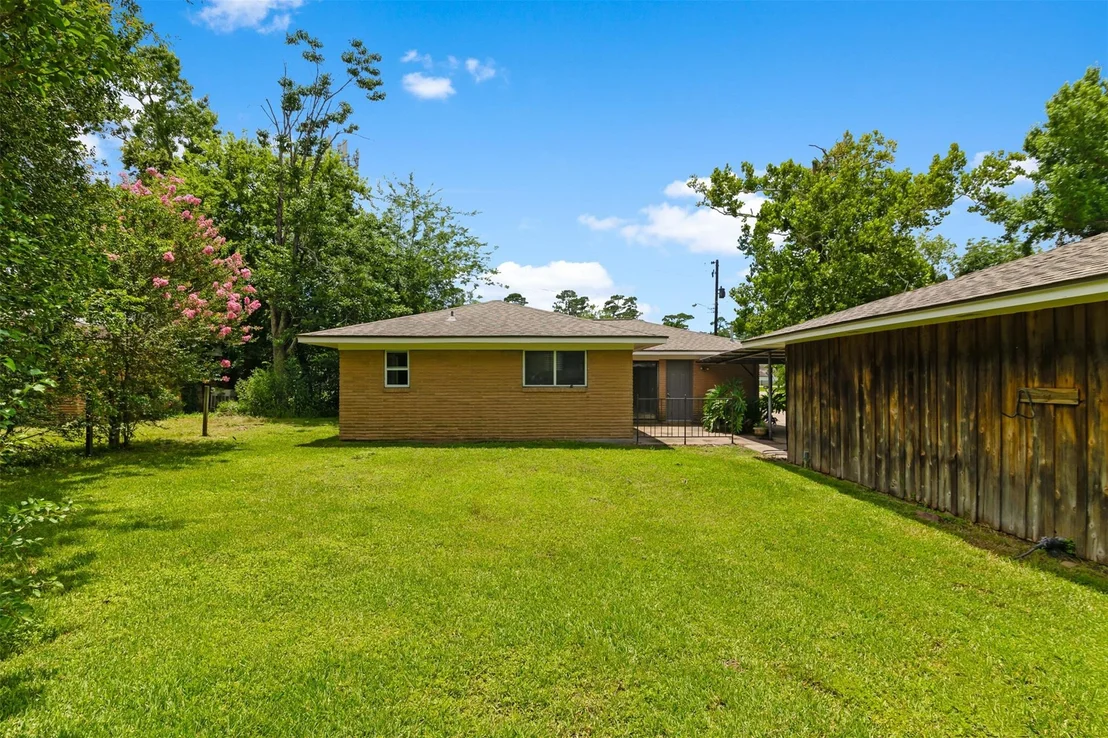 Photo of 18108 Wild Oak Drive