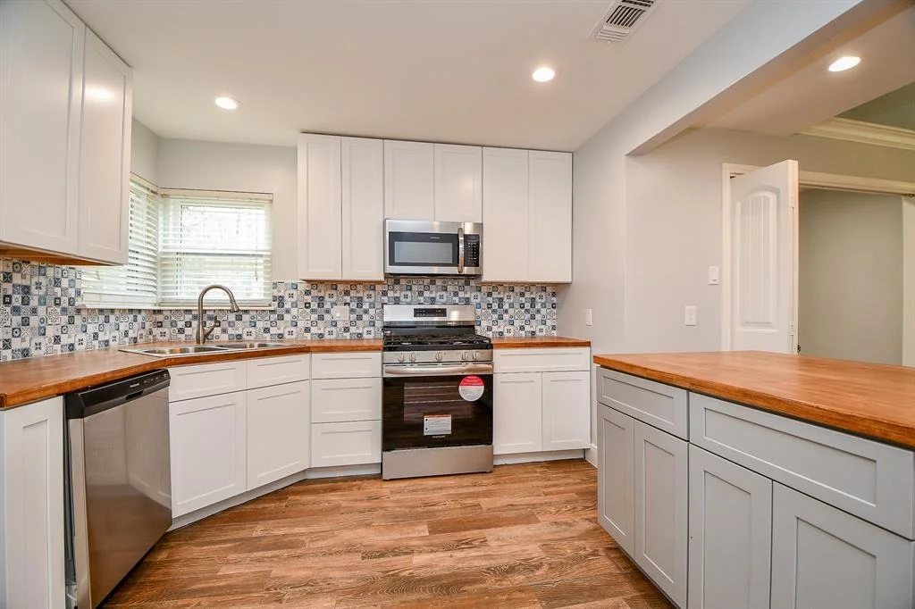 Photo of 23585 Joseph Road