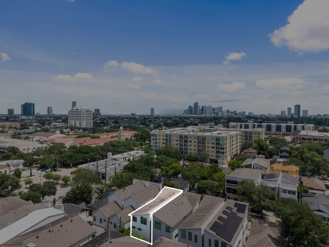 Photo of 2622 Greenbriar Drive