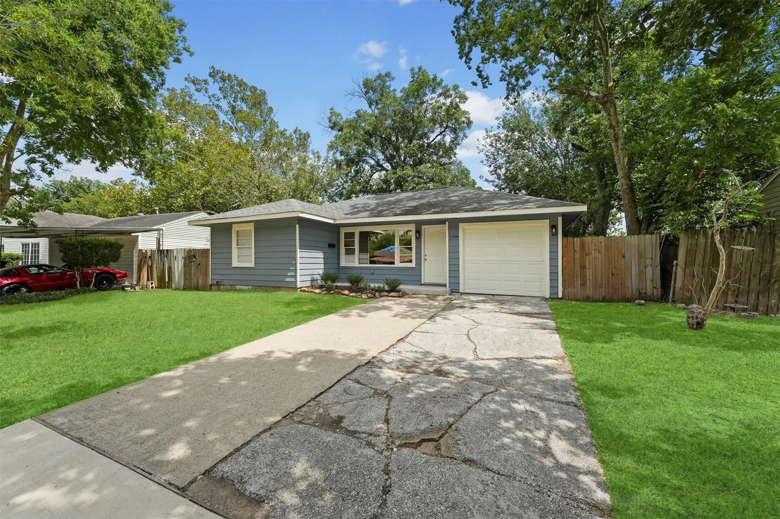 Photo of 2314 Thomas Avenue