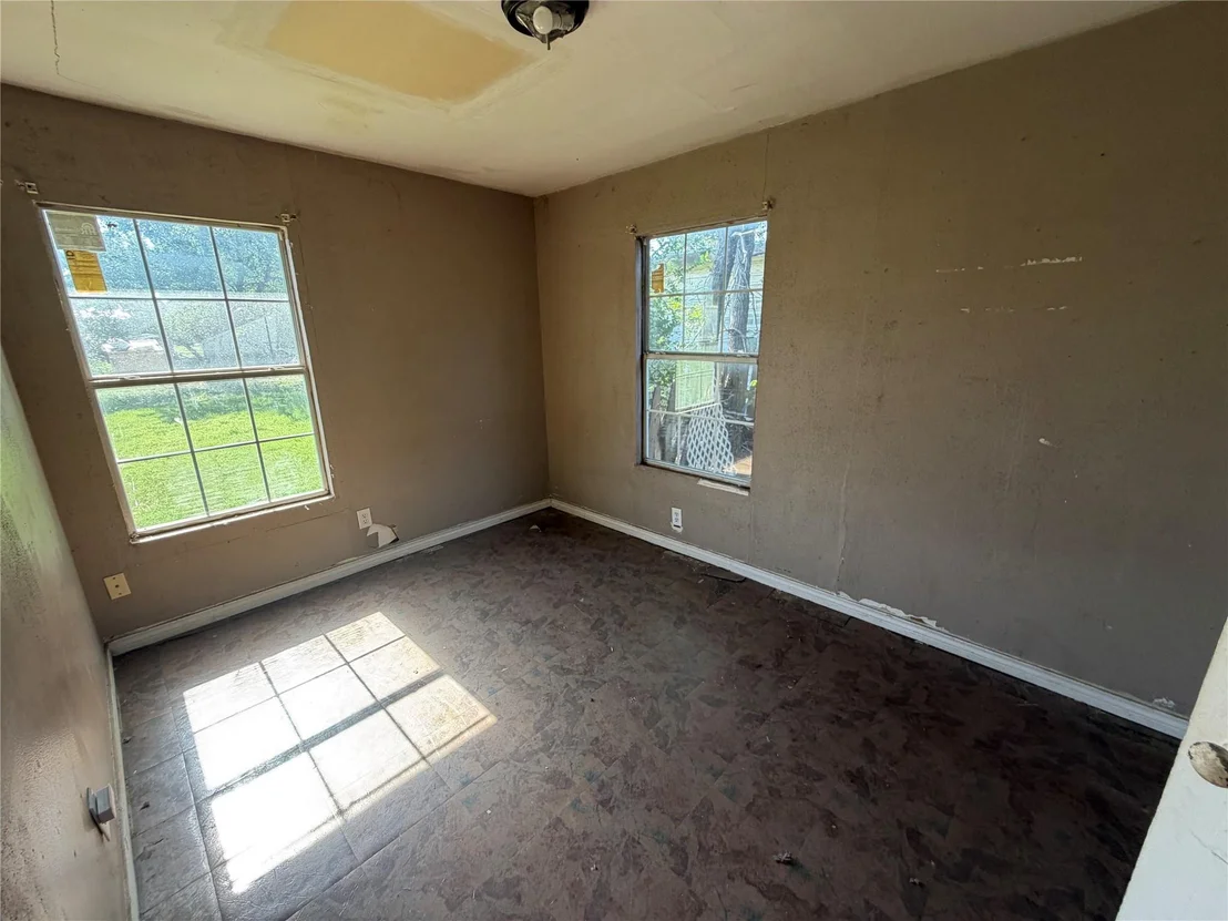 Photo of 1129 Huff Road